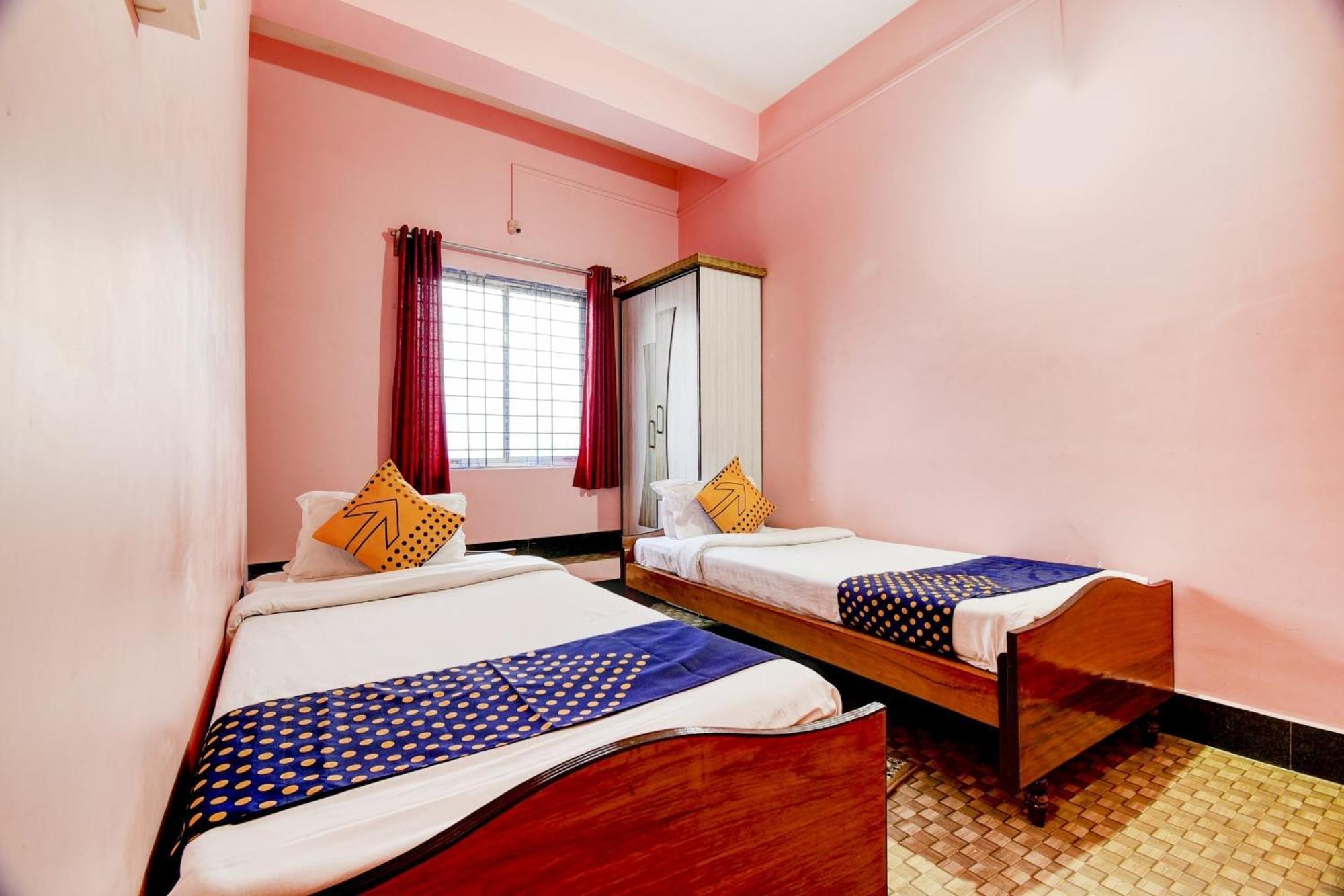 SPOT ON 80075 Hotel Nandini Dibrugarh Exterior foto