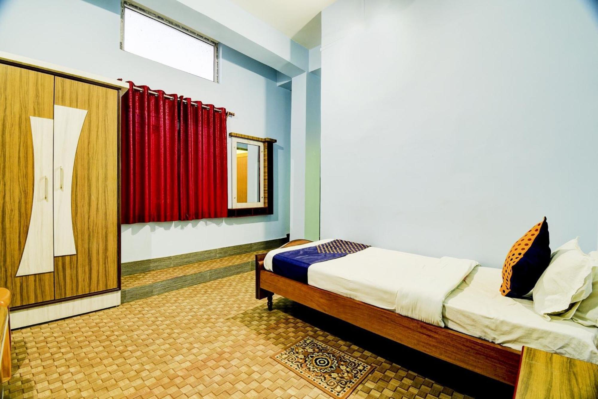 SPOT ON 80075 Hotel Nandini Dibrugarh Exterior foto