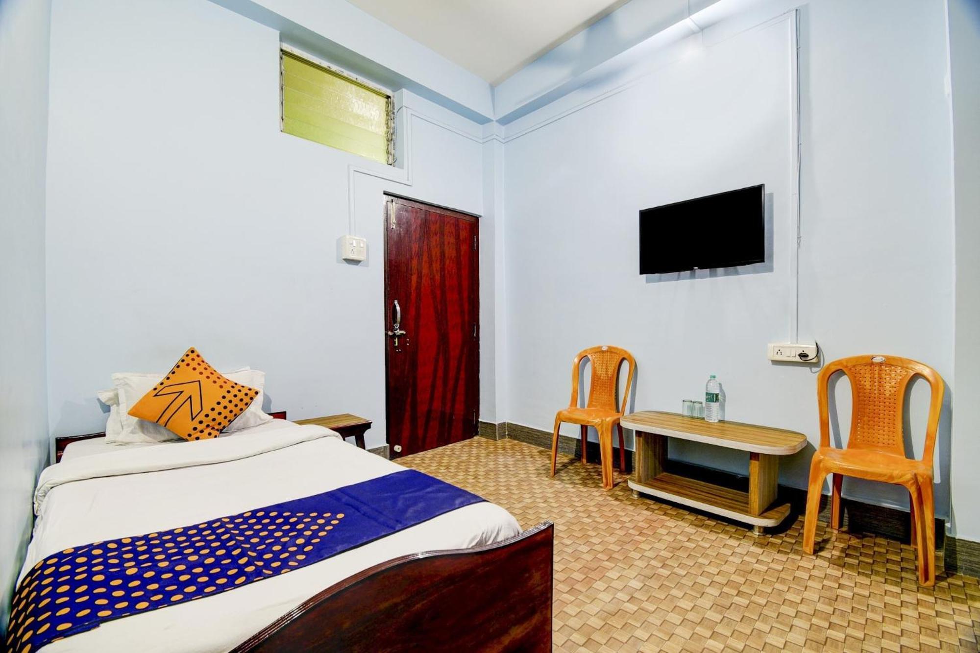 SPOT ON 80075 Hotel Nandini Dibrugarh Exterior foto