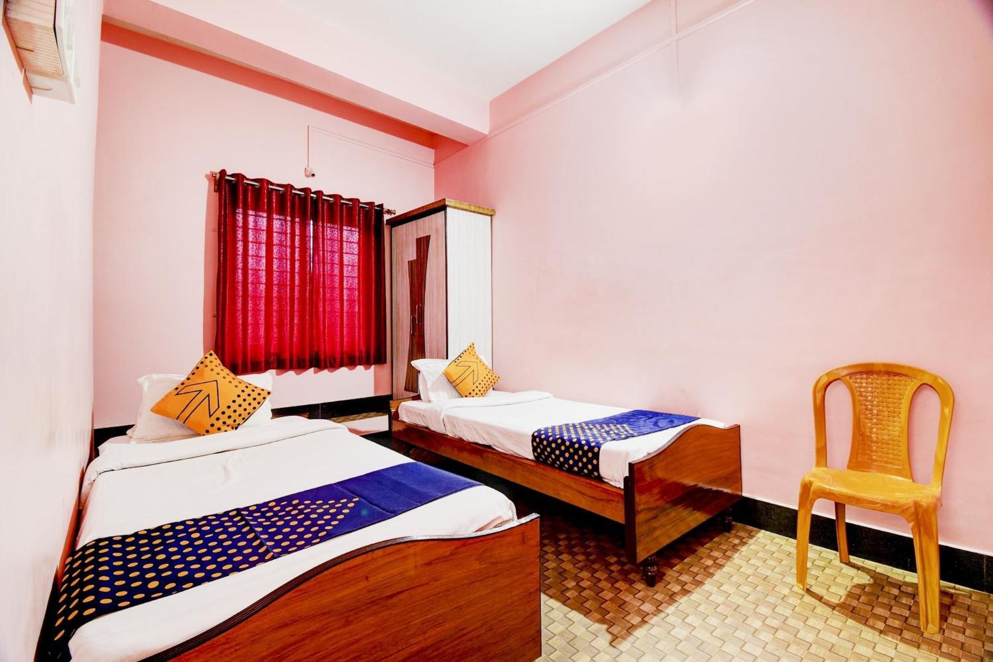 SPOT ON 80075 Hotel Nandini Dibrugarh Exterior foto